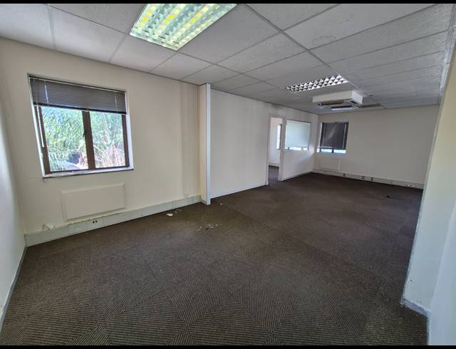 399M² OFFICE TO LET IN RIVONIA
